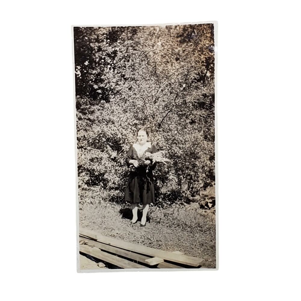 Vtg Lady with Flowers on Mothers Day 1946 Original Monochrome Photography Found